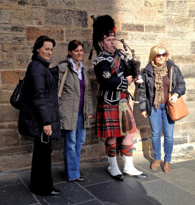 Romanian group with the piper